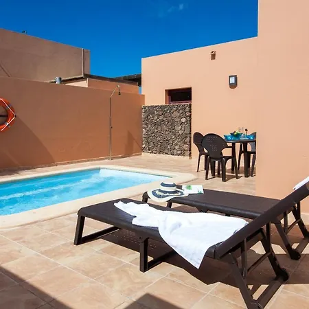 Flamingo Villa